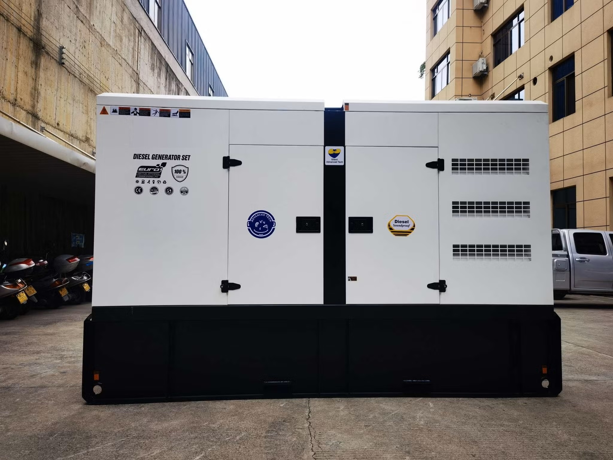 Kaan 1540 kVA 1232 kW generator genset